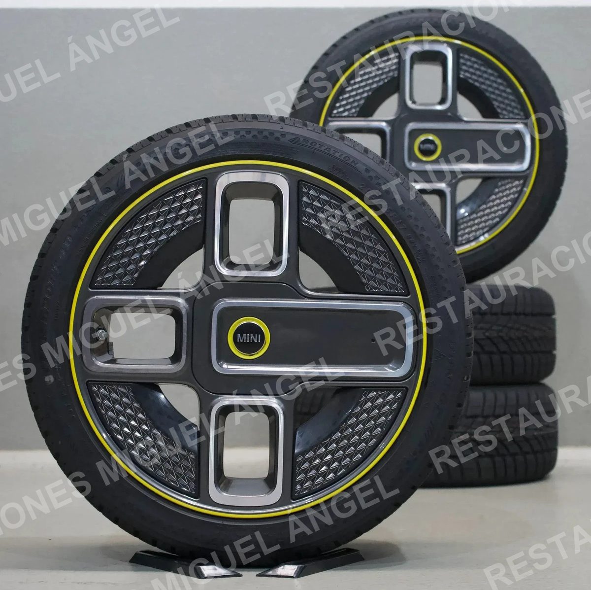 Mini Cooper F55/F56/F57 17" - Ruedas completas de invierno originales